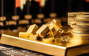 Gi&aacute; v&agrave;ng chưa dứt đ&agrave; tăng mạnh, tiếp tục lập kỷ lục mới- Ảnh 2.