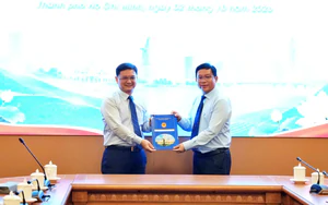 Ph&oacute; Gi&aacute;m đốc Sở Gi&aacute;o dục v&agrave; Đ&agrave;o tạo Th&agrave;nh phố Hồ Ch&iacute; Minh l&agrave;m Gi&aacute;m đốc Học viện C&aacute;n bộ Th&agrave;nh phố - Ảnh 2.
