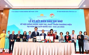 Tết B&iacute;nh Ngọ ghi nhận kỷ lục kh&aacute;ch du lịch quốc tế thăm Việt Nam - Ảnh 10.