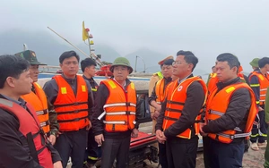 T&igrave;m thấy thi thể to&agrave;n bộ 6 nạn nh&acirc;n vụ ch&igrave;m t&agrave;u tr&ecirc;n hồ Th&aacute;c B&agrave; - Ảnh 4.