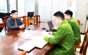 Ch&igrave;m thuyền tr&ecirc;n s&ocirc;ng Hồng l&agrave;m 1 kiểm l&acirc;m vi&ecirc;n mất t&iacute;ch - Ảnh 4.