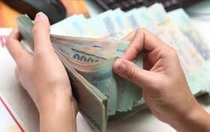 Trong th&aacute;ng 3 Bộ Nội vụ tiếp tục cải c&aacute;ch tiền lương theo m&ocirc; h&igrave;nh ch&iacute;nh quyền địa phương 02 cấp- Ảnh 2.