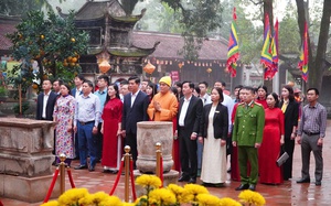 Khai hội Xu&acirc;n C&ocirc;n Sơn - Kiếp Bạc, tưởng niệm ng&agrave;y vi&ecirc;n tịch của Đệ Tam Tổ Tr&uacute;c L&acirc;m - Ảnh 9.