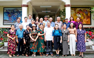 Văn học Nghệ thuật L&agrave;o Cai hướng về nh&acirc;n d&acirc;n, g&igrave;n giữ bản sắc trong đời sống mới - Ảnh 10.