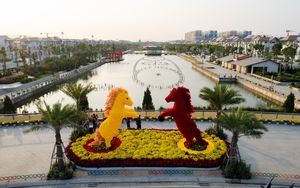 Nh&agrave; phố Sun Urban City chuẩn bị b&agrave;n giao, hưởng &ldquo;lộc&rdquo; từ đại lộ lễ hội đ&ocirc;ng nghịt kh&aacute;ch- Ảnh 7.