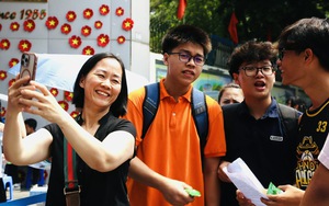 &Aacute;p lực thi v&agrave;o lớp 10: Trường chuy&ecirc;n c&oacute; phải đang g&aacute;nh thay nhu cầu của gi&aacute;o dục đại tr&agrave;? - Ảnh 4.