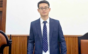 Thư k&yacute; Điểm thi l&agrave; gi&aacute;o vi&ecirc;n tại chỗ c&oacute; đ&uacute;ng quy chế? - Ảnh 1.