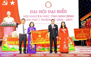 Khuyến học Ninh B&igrave;nh lan tỏa y&ecirc;u thương, tiếp sức gần 33.000 học sinh tới trường - Ảnh 8.