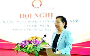 Hội Khuyến học Việt Nam trao học bổng &ldquo;Học kh&ocirc;ng bao giờ c&ugrave;ng&rdquo; lần thứ 6 vinh danh 310 tấm gương ti&ecirc;u biểu - Ảnh 10.