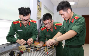 Điểm chuẩn Trường Đại học S&agrave;i G&ograve;n: Ng&agrave;nh sư phạm to&aacute;n cao nhất 28,89 điểm - Ảnh 8.