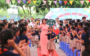L&agrave;o Cai: Học sinh tựu trường từ ng&agrave;y 24/8 - Ảnh 4.