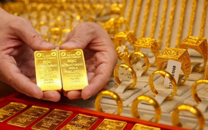 Gi&aacute; v&agrave;ng bạc tăng trở lại- Ảnh 2.
