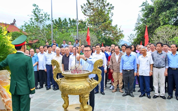 Hội Nhà báo Việt lich truyen hinh truc tiep bong da về nguồn Thái Nguyên: Tri ân lịch sử, vững bước tương lai - Ảnh 1.
