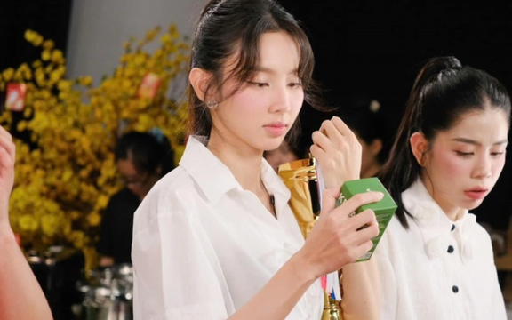 Tập đoàn Hoa Sen sẽ khởi kiện MC Quyền bong da truc tiep ngoai hang anh?- Ảnh 1.