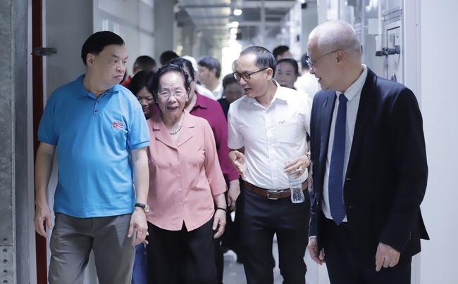 Đoàn công tác Hội Khuyến học Việt Nam thăm và làm việc tại Tập đoàn TH Việt Nam - Ảnh 12.