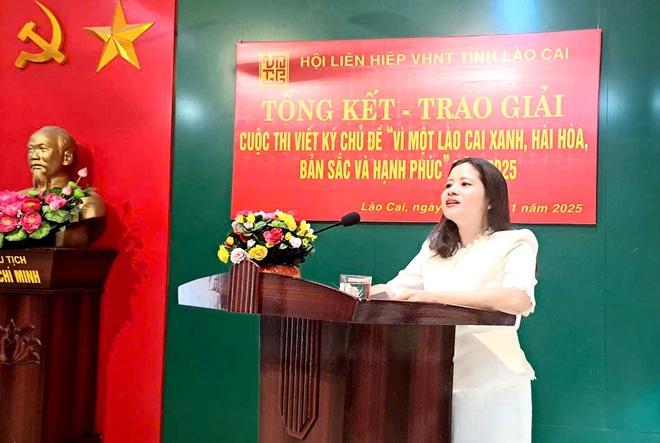Trao giải Cuộc thi viết ký "Vì một Lào Cai xanh, hài hòa, bản sắc và hạnh phúc" - Ảnh 3.