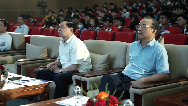 Làn sóng AI - Cơ hội và Thách thức - Ảnh 1.