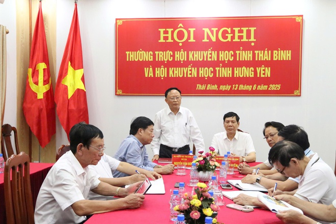 Thảo luận thống nhất để án sáp nhập Hội khuyến học 2 tỉnh Thái Bình - Hưng Yên - Ảnh 2.