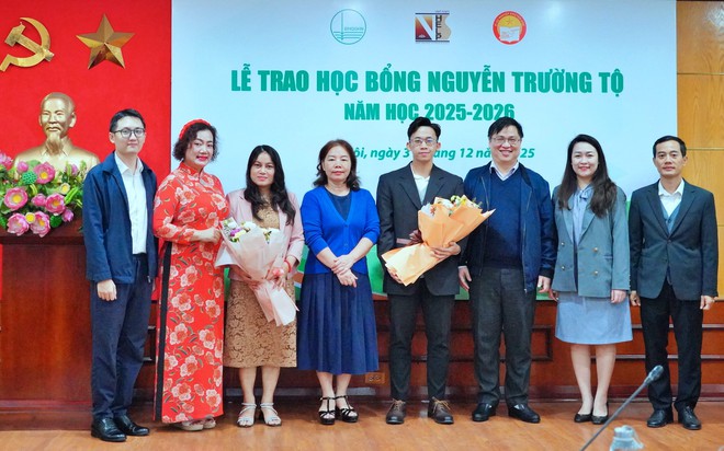 Quỹ Khuyến học Việt Nam v&agrave; Quỹ VNHELP trao học bổng Nguyễn Trường Tộ cho sinh vi&ecirc;n ti&ecirc;u biểu - Ảnh 5.