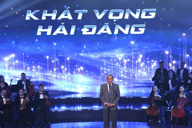 &ldquo;Kh&aacute;t vọng Hải đăng&rdquo;: T&ocirc;n vinh những con người thắp s&aacute;ng tương lai bằng tr&iacute; tuệ v&agrave; l&ograve;ng ki&ecirc;n định - Ảnh 5.