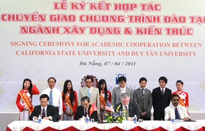 Cơ hội li&ecirc;n kết học tập v&agrave; thực tập quốc tế tại Đại học Duy T&acirc;n - Ảnh 3.