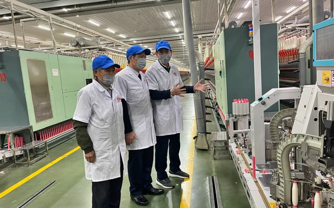 Doanh nh&acirc;n Đỗ Văn Vẻ - người mở lối nh&agrave; m&aacute;y 4.0 - Ảnh 5.