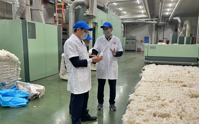 Doanh nh&acirc;n Đỗ Văn Vẻ - người mở lối nh&agrave; m&aacute;y 4.0 - Ảnh 6.