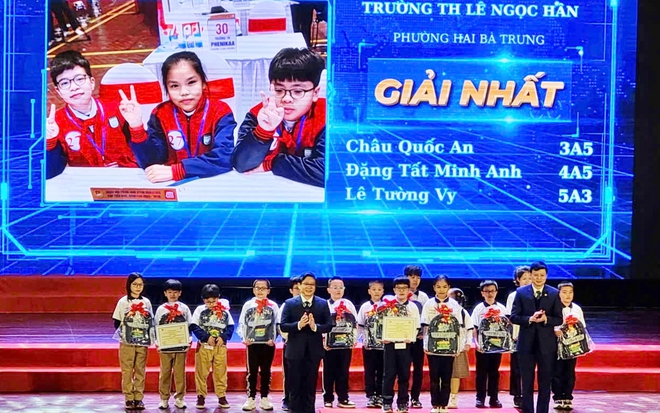 Tổng kết, trao giải "Ng&agrave;y hội tiếng Anh STEM Robotics" cấp tiểu học H&agrave; Nội - Ảnh 3.