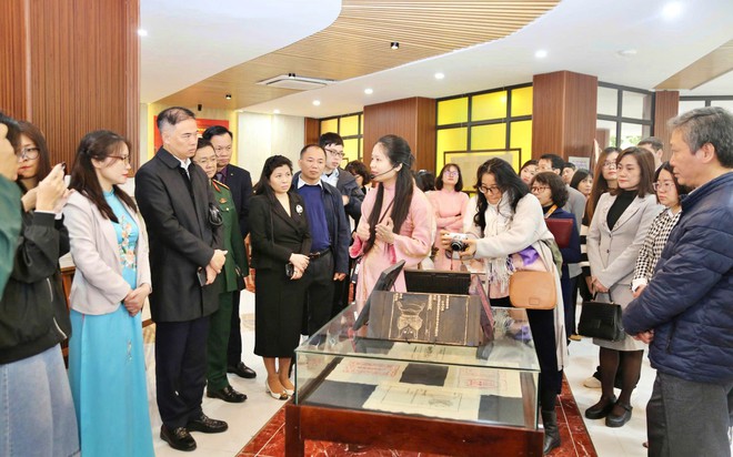 Không gian Di sản tư liệu thế giới và tài liệu lưu trữ quốc gia tiêu biểu - Ảnh 6.