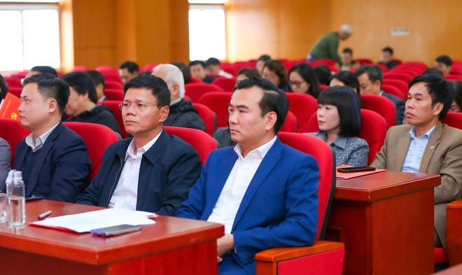 Báo chí hướng tới đổi mới tự thân, phát huy tính đặc thù thích ứng với bối cảnh mới - Ảnh 5.