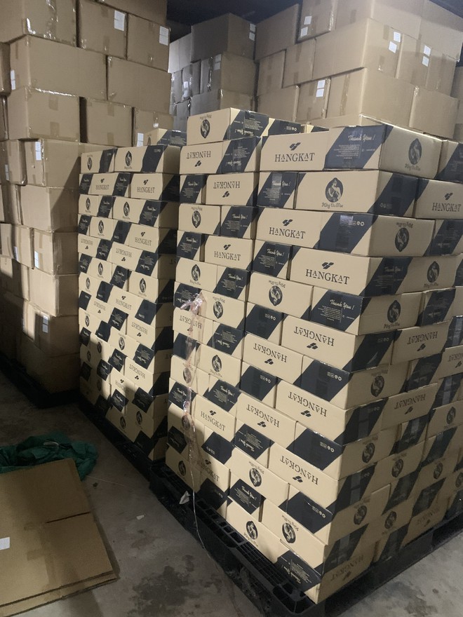 Bắt, khởi tố Sun Yupeng (T&ocirc;n Bằng) về tội "X&acirc;m phạm quyền sở hữu c&ocirc;ng nghiệp" - Ảnh 5.