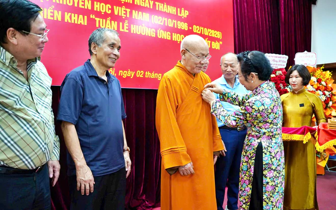 H&agrave;nh tr&igrave;nh tri thức 30 năm bền bỉ v&agrave; tự h&agrave;o của Hội Khuyến học Việt Nam - Ảnh 11.