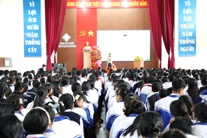 Hội Khuyến học L&acirc;m Đồng 26 năm vun đắp sự nghiệp khuyến học, khuyến t&agrave;i, x&acirc;y dựng x&atilde; hội học tập - Ảnh 3.