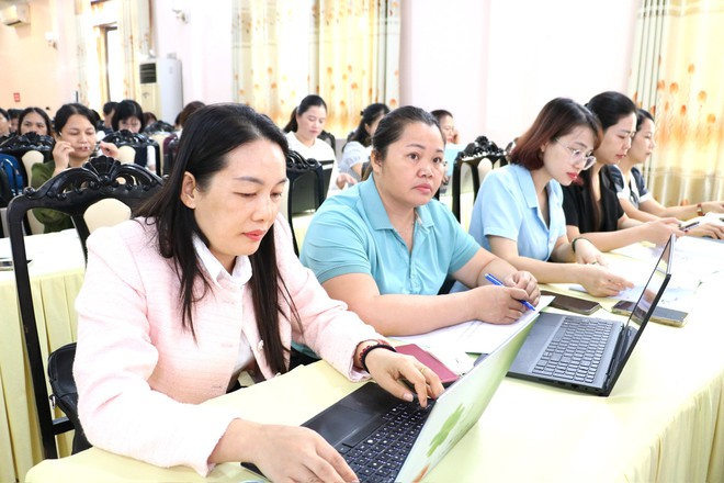 Hội Khuyến học Lạng Sơn đẩy mạnh chuyển đổi số, triển khai 5 m&ocirc; h&igrave;nh học tập - Ảnh 5.