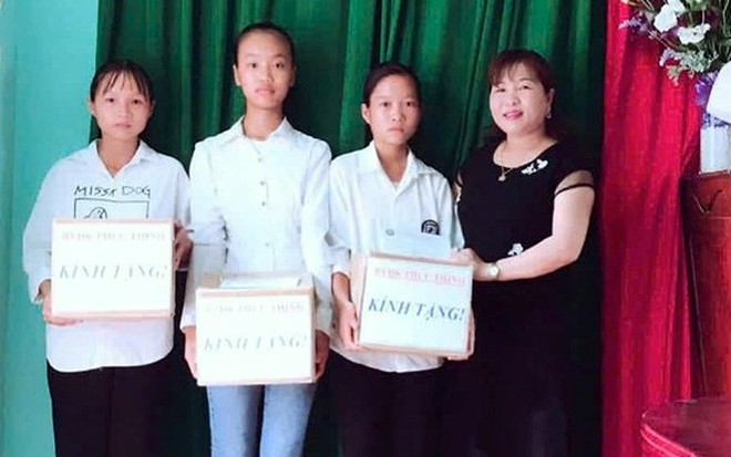 Nữ hiệu trưởng ở v&ugrave;ng qu&ecirc; Thanh Ho&aacute; say m&ecirc; c&ocirc;ng t&aacute;c khuyến học - Ảnh 2.