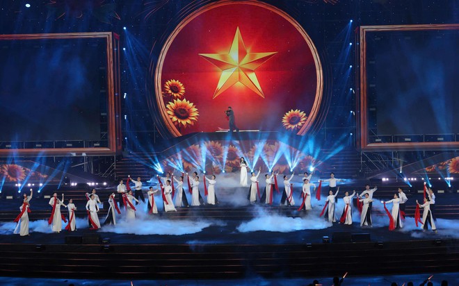 "Đường Xu&acirc;n đất Việt 2026 - Hội tụ" t&aacute;i hiện h&agrave;nh tr&igrave;nh ph&aacute;t triển của đất nước v&agrave; Qu&acirc;n đội Nh&acirc;n d&acirc;n Việt Nam - Ảnh 4.