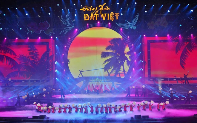 "Đường Xu&acirc;n đất Việt 2026 - Hội tụ" t&aacute;i hiện h&agrave;nh tr&igrave;nh ph&aacute;t triển của đất nước v&agrave; Qu&acirc;n đội Nh&acirc;n d&acirc;n Việt Nam - Ảnh 9.