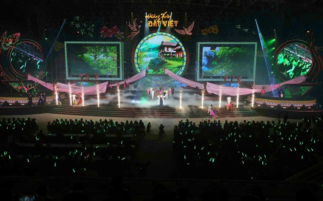 "Đường Xu&acirc;n đất Việt 2026 - Hội tụ" t&aacute;i hiện h&agrave;nh tr&igrave;nh ph&aacute;t triển của đất nước v&agrave; Qu&acirc;n đội Nh&acirc;n d&acirc;n Việt Nam - Ảnh 12.