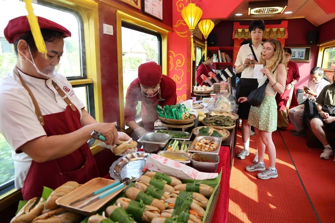 "H&agrave;nh tr&igrave;nh kết nối di sản miền Trung" - sản phẩm h&uacute;t kh&aacute;ch của ng&agrave;nh Đường sắt  - Ảnh 7.