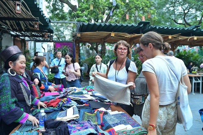 "Gieo xanh nơi đỉnh m&acirc;y" - Chuyện l&agrave;m du lịch sinh th&aacute;i của phụ nữ Việt Nam - Ảnh 8.