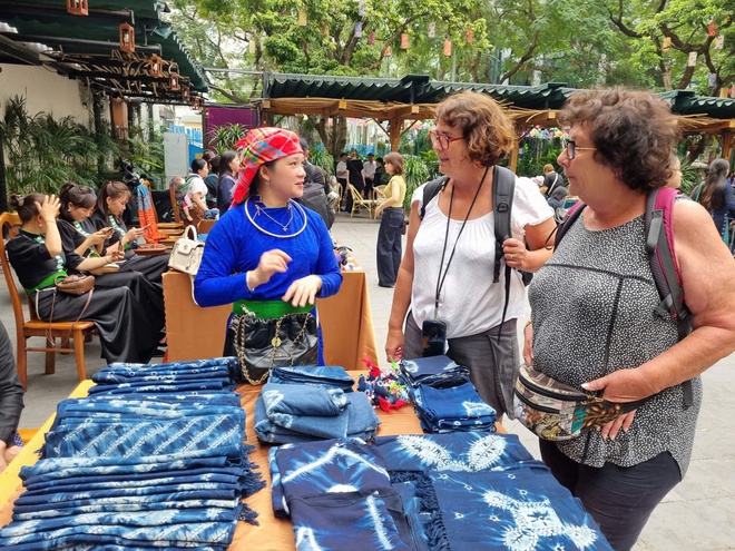 "Gieo xanh nơi đỉnh m&acirc;y" - Chuyện l&agrave;m du lịch sinh th&aacute;i của phụ nữ Việt Nam - Ảnh 4.