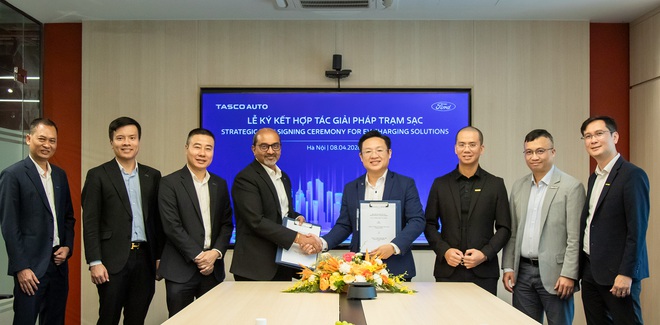 Tasco bắt tay Ford dựng mạng lưới trạm sạc: Hạ tầng xe điện Việt Nam bắt đầu "n&oacute;ng", nhưng đ&atilde; đủ ch&iacute;n? - Ảnh 1.