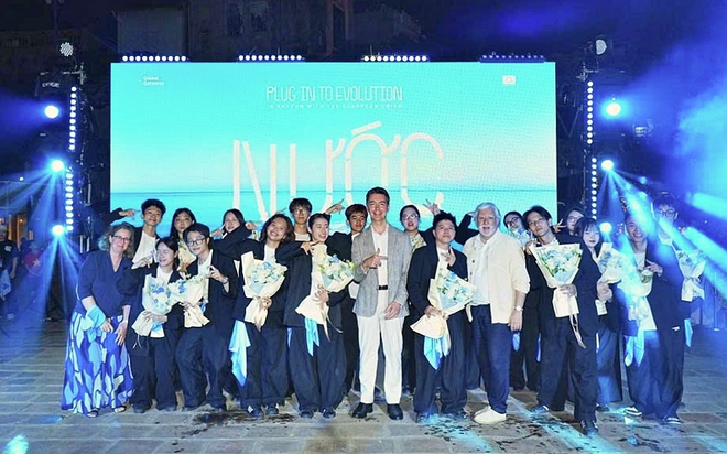 EU v&agrave; thế hệ trẻ Việt Nam kết nối v&igrave; tương lai bền vững qua vũ đạo "Nước" - Ảnh 3.