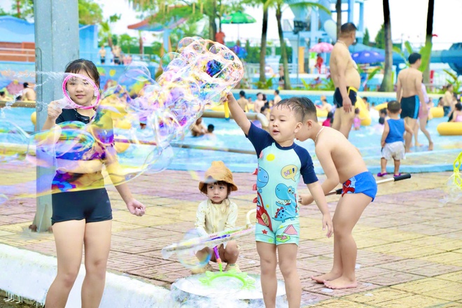 "Hải trình mùa hè" tại công viên nước Hồ Tây - Ảnh 5.