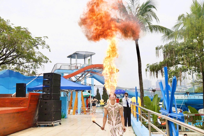"Hải trình mùa hè" tại công viên nước Hồ Tây - Ảnh 3.