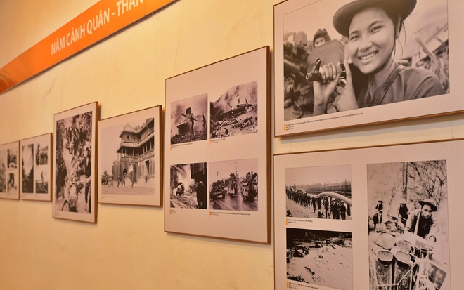 Triển l&atilde;m ảnh &ldquo;51 năm - Bản h&ugrave;ng ca thống nhất&rdquo; - Ảnh 3.