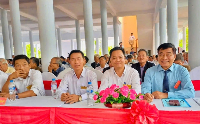 D&ograve;ng họ Nguyễn (Đ&agrave; Nẵng) khẳng định gi&aacute; trị gia phong, toả phong tr&agrave;o khuyến học - Ảnh 2.