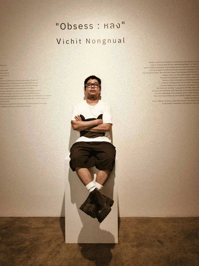 "Những tầng k&yacute; ức" đối thoại giữa hoạ sĩ Vichit Nongnual v&agrave; lịch sử Mỹ thuật - Ảnh 1.