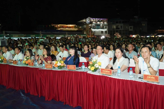 M&ugrave;a du lịch Th&aacute;i Nguy&ecirc;n 2026 s&ocirc;i động gắn với 2 v&ugrave;ng hồ Ba Bể v&agrave; N&uacute;i Cốc - Ảnh 4.
