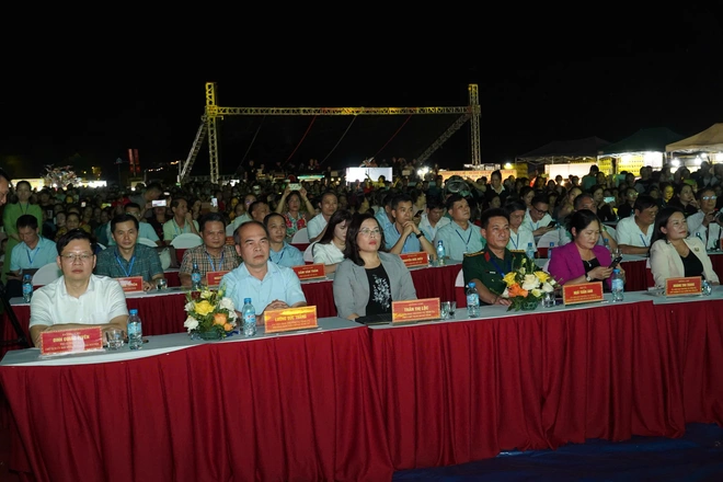 M&ugrave;a du lịch Th&aacute;i Nguy&ecirc;n 2026 s&ocirc;i động gắn với 2 v&ugrave;ng hồ Ba Bể v&agrave; N&uacute;i Cốc - Ảnh 3.